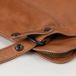 Aunts & Uncles Rucksack&Umhängetasche Grandma`s Luxury Club Mrs.Crumble Cookie Caramel