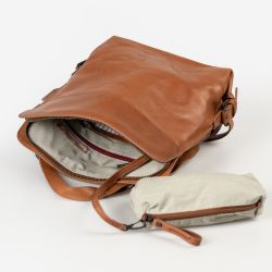 Aunts & Uncles Rucksack&Umhängetasche Grandma`s Luxury Club Mrs.Crumble Cookie Caramel